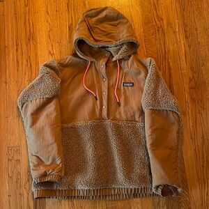 Hooded Patagonia Fleece